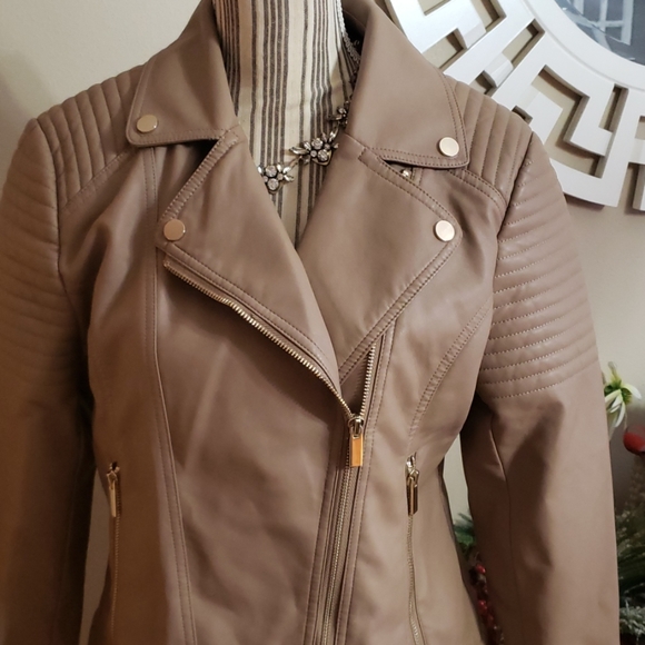 Moto Jacket - Picture 3 of 9